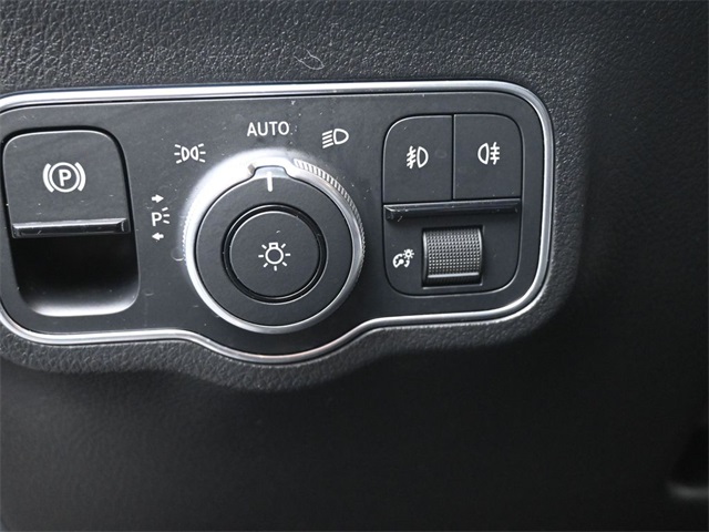 2023 Mercedes Benz GLA 250 photo 14