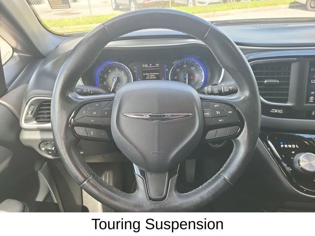 2020 Chrysler Pacifica Touring photo 25