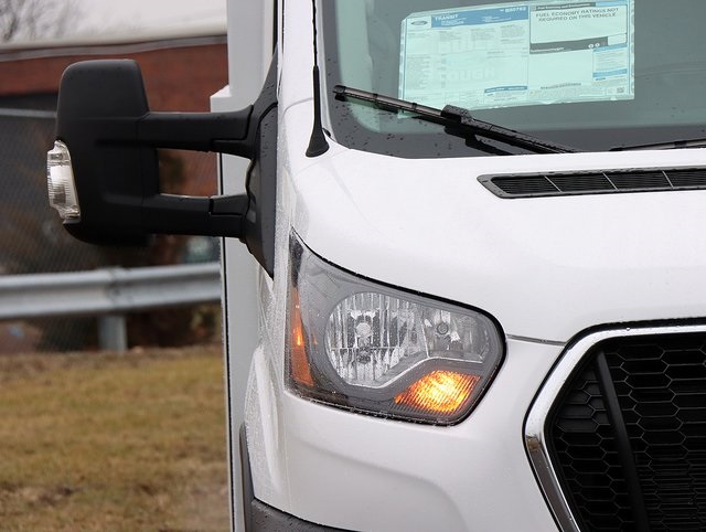 2024 Ford Transit photo 4
