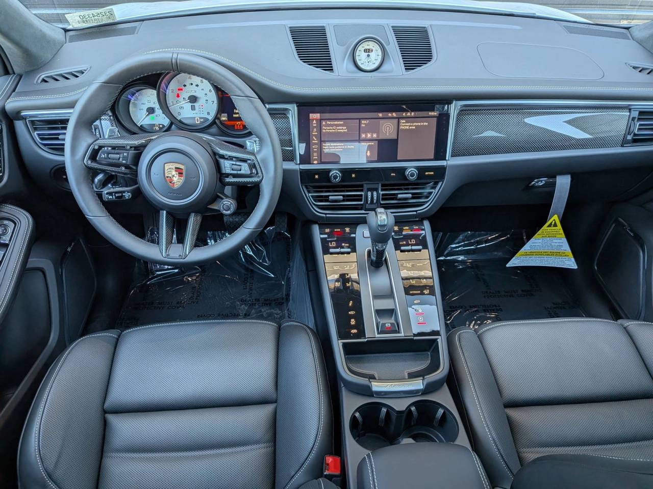 2025 Porsche Macan GTS photo 21