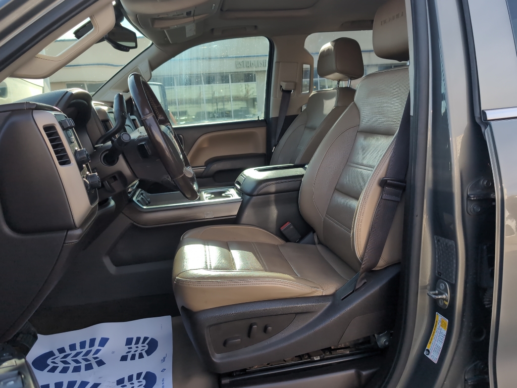 2018 Gmc Sierra 3500 HD Denali photo 24