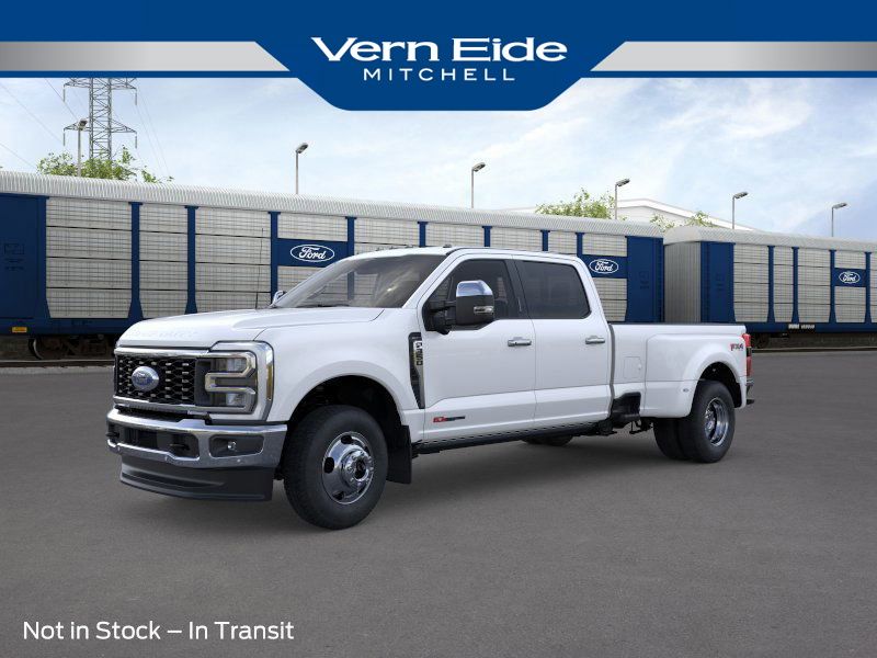 2026 Ford F-350 Super Duty Lariat's photo
