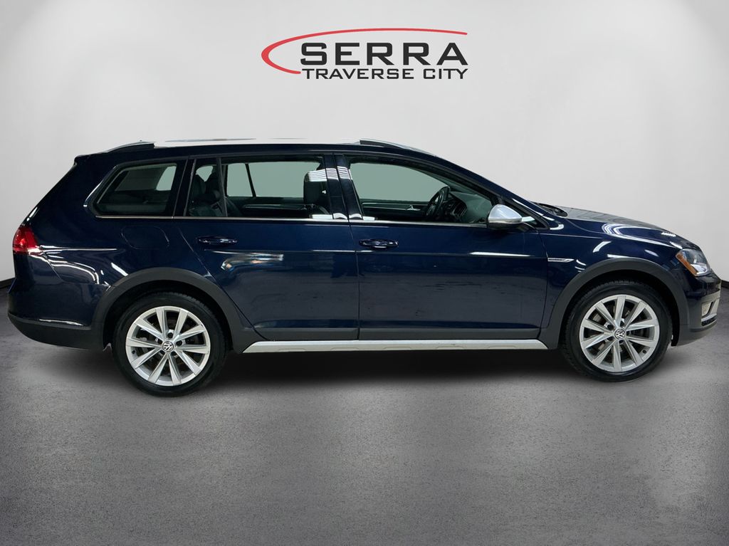 2017 Volkswagen Golf Alltrack TSI SE photo 4