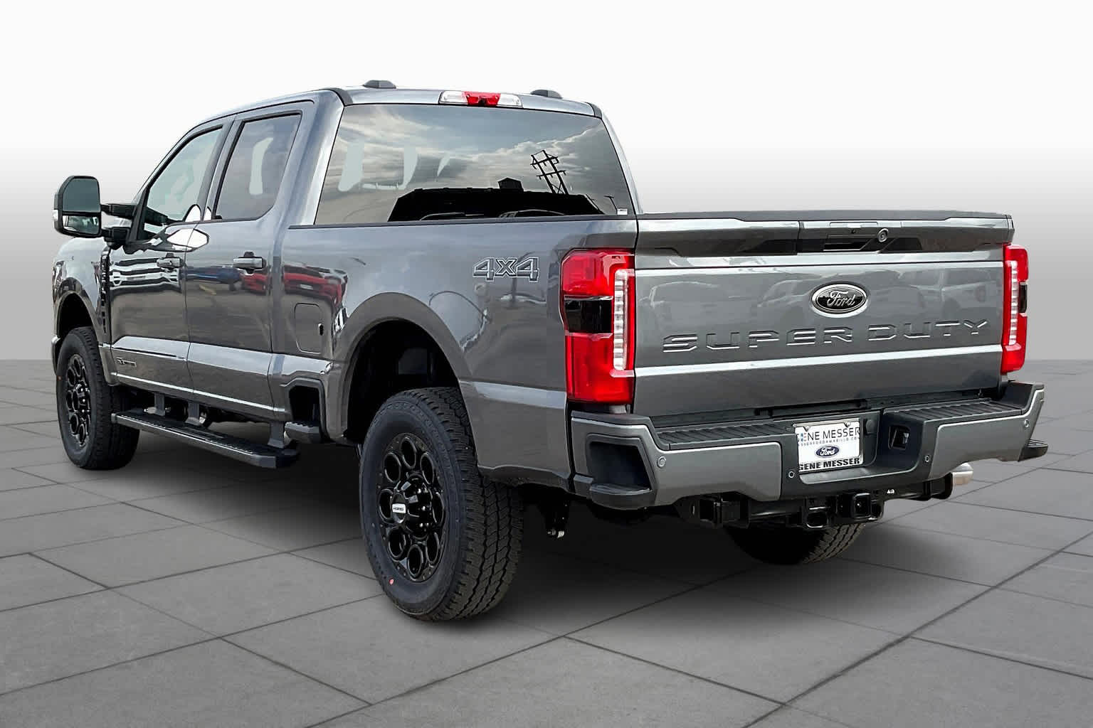 2025 Ford F-250 Lariat photo 11