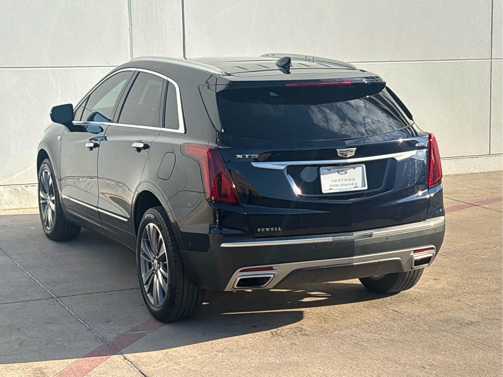 2021 Cadillac XT5 Platinum Premium Luxury photo 6