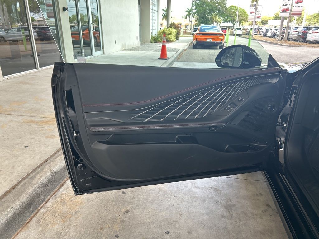 2025 Dodge Charger R/T photo 29