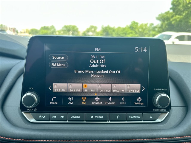 2025 Nissan Rogue SV photo 19