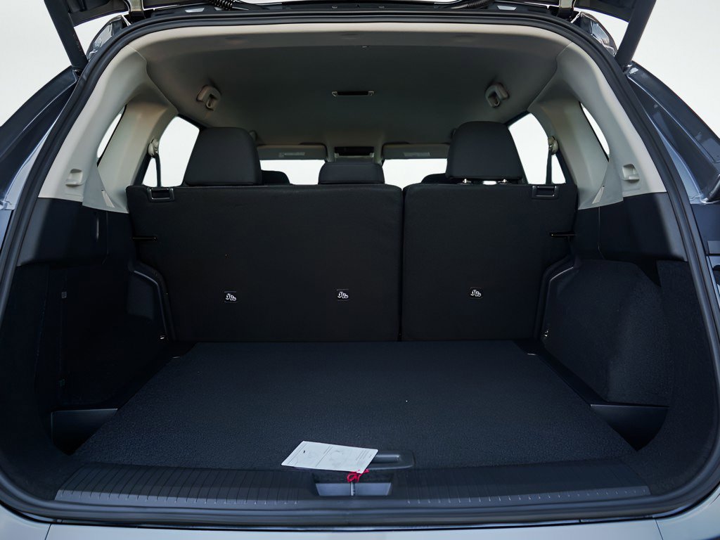 2026 Nissan Rogue SV photo 4