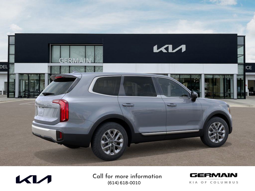 2025 Kia Telluride LX photo 3