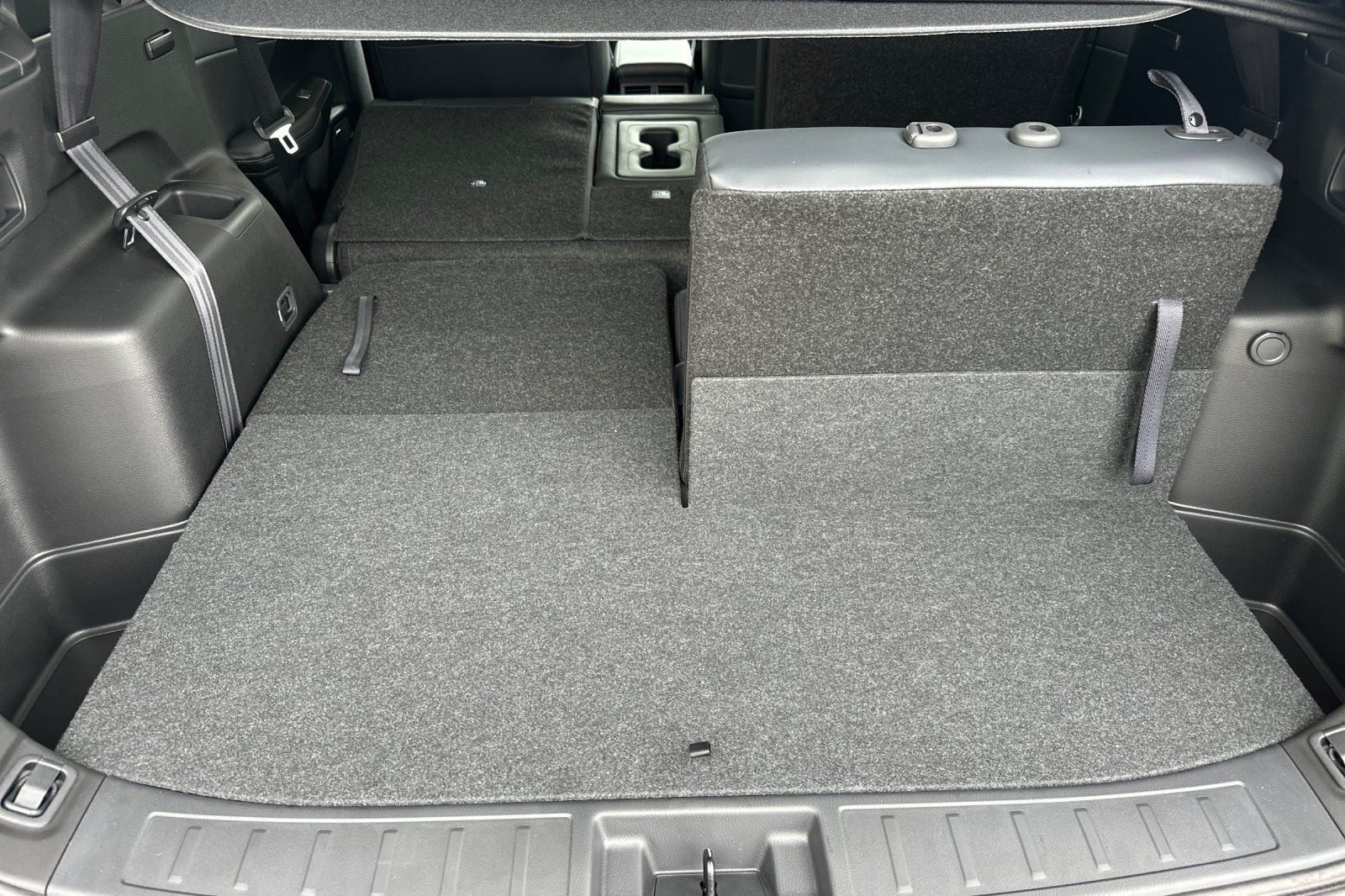 2025 Mitsubishi Outlander SE photo 15