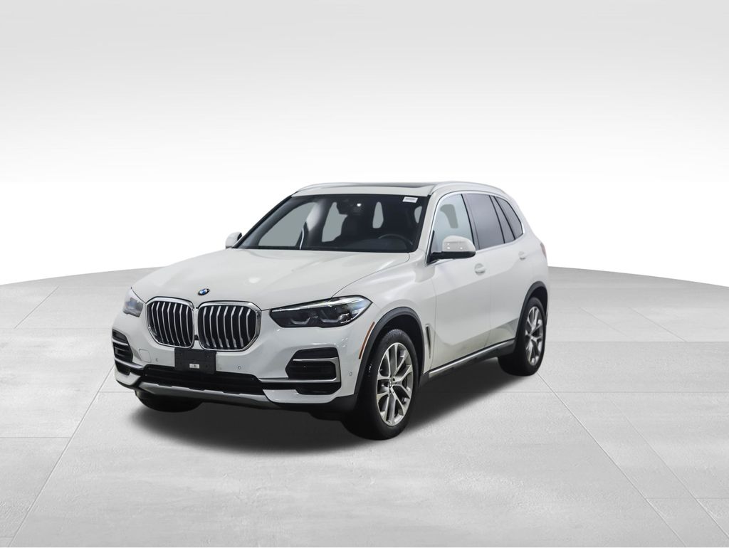2022 BMW X5 40i's photo