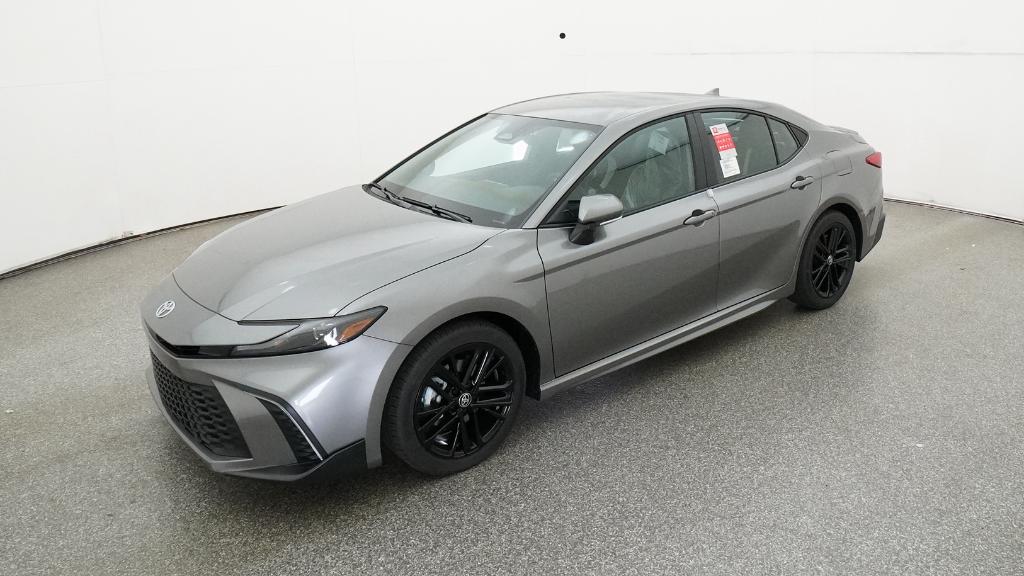 2026 Toyota Camry SE's photo
