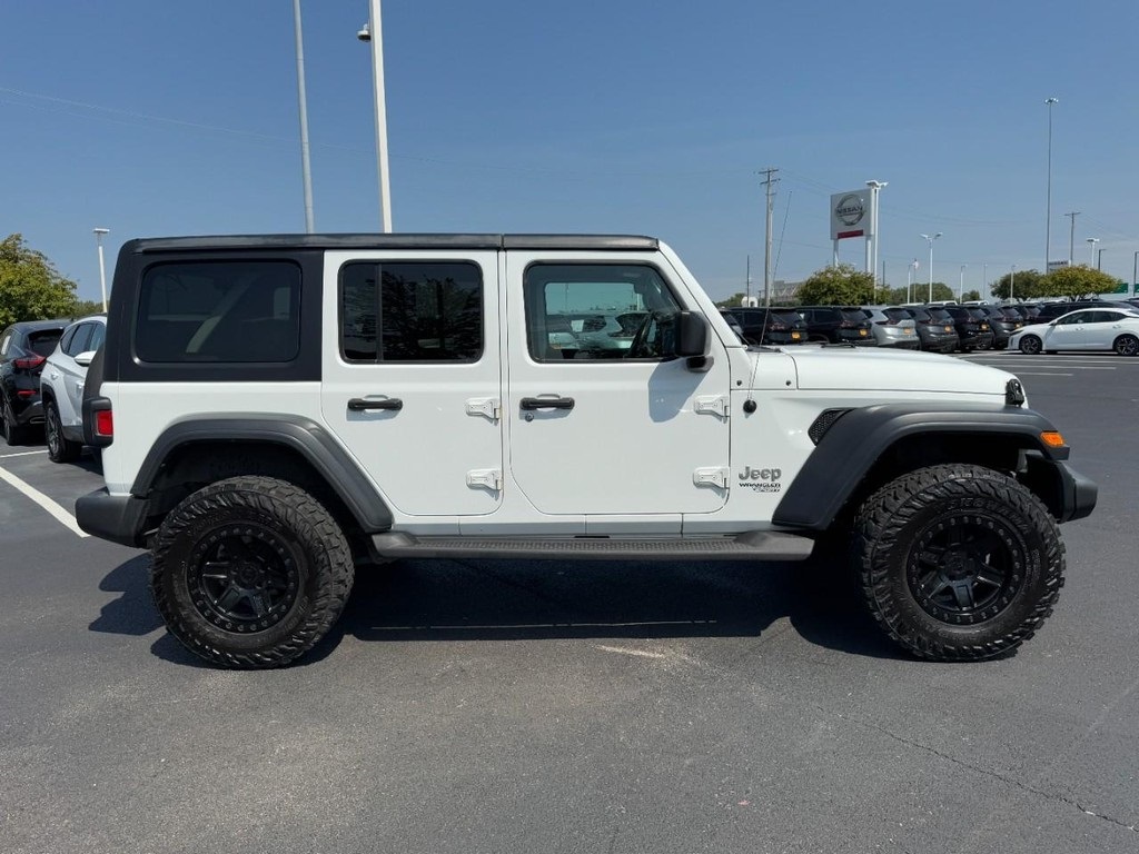 2019 Jeep Wrangler Unlimited Sport S photo 2