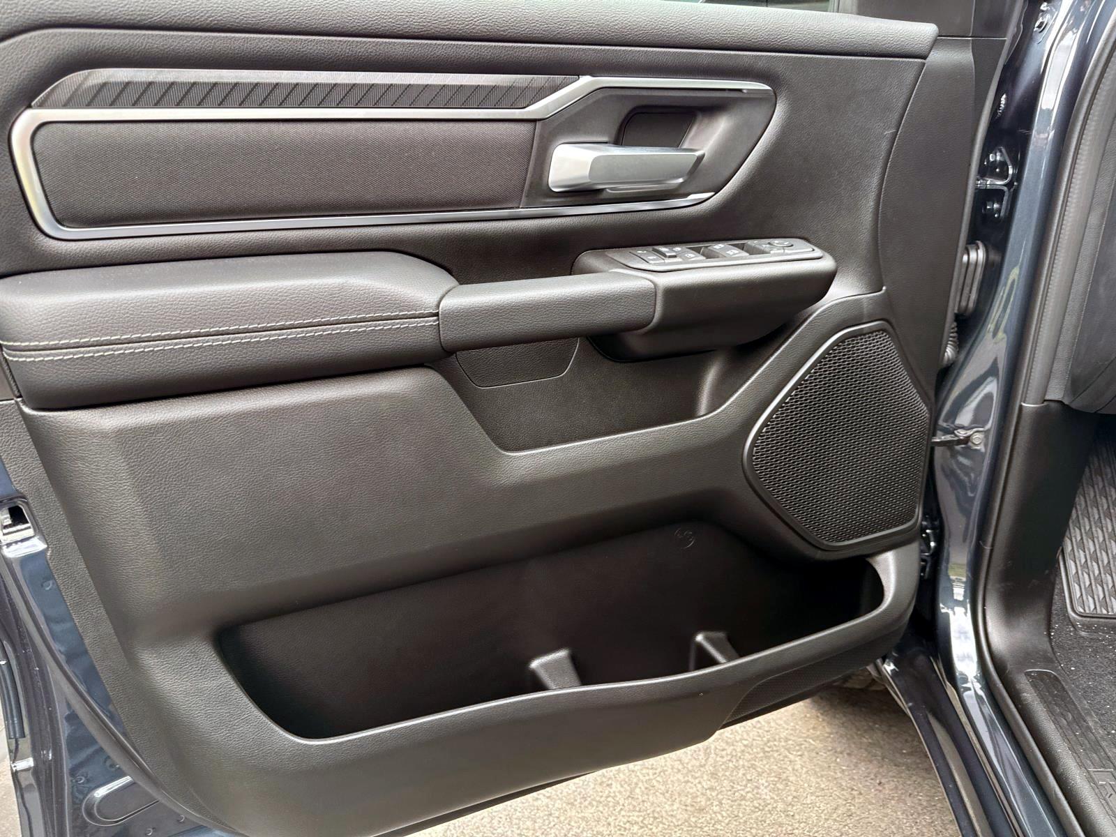 2025 Ram 1500 Big Horn photo 9