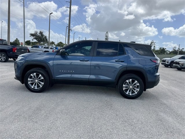 2026 Chevrolet Equinox LT photo 3