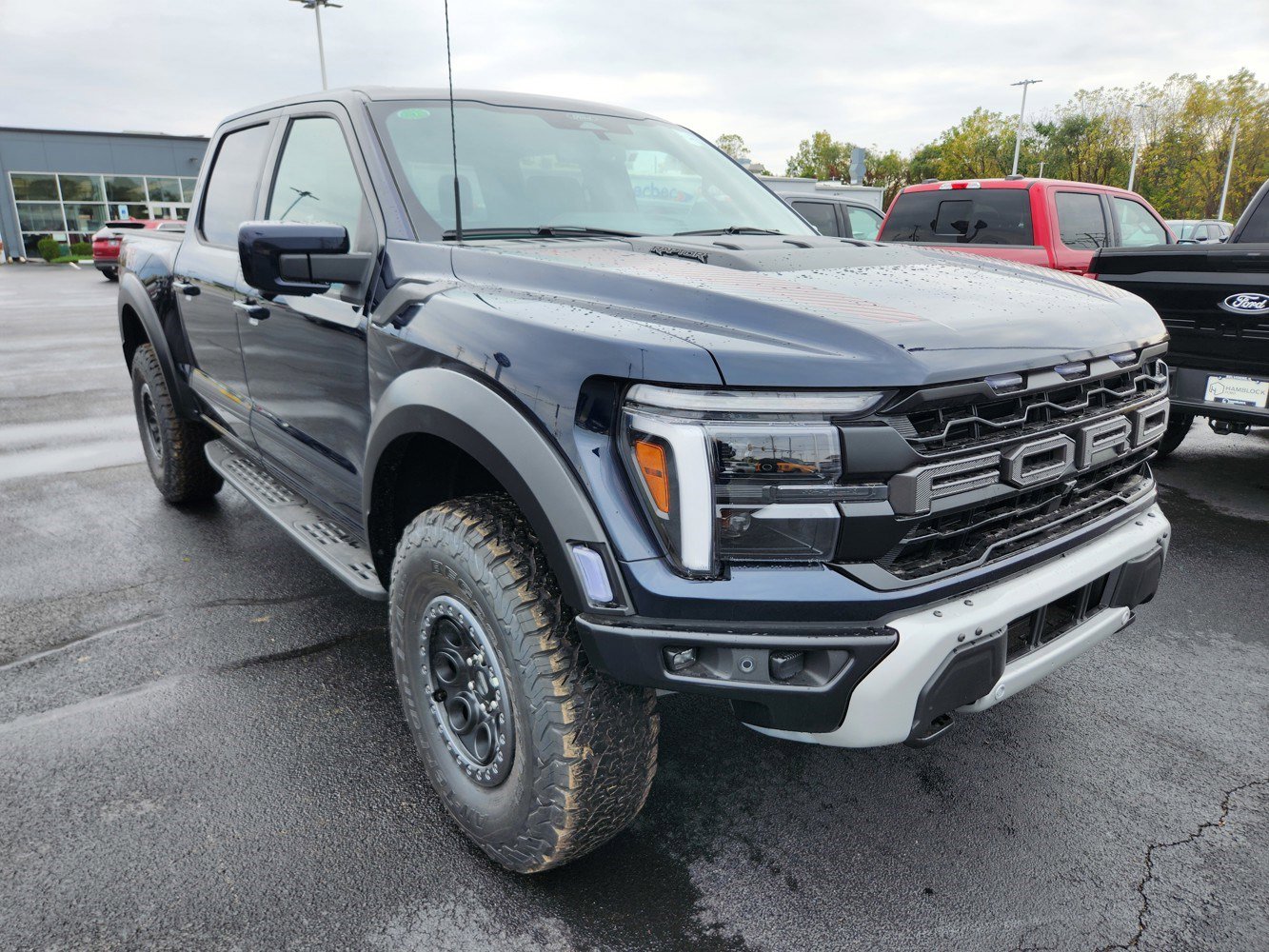 2025 Ford F-150 Raptor's photo