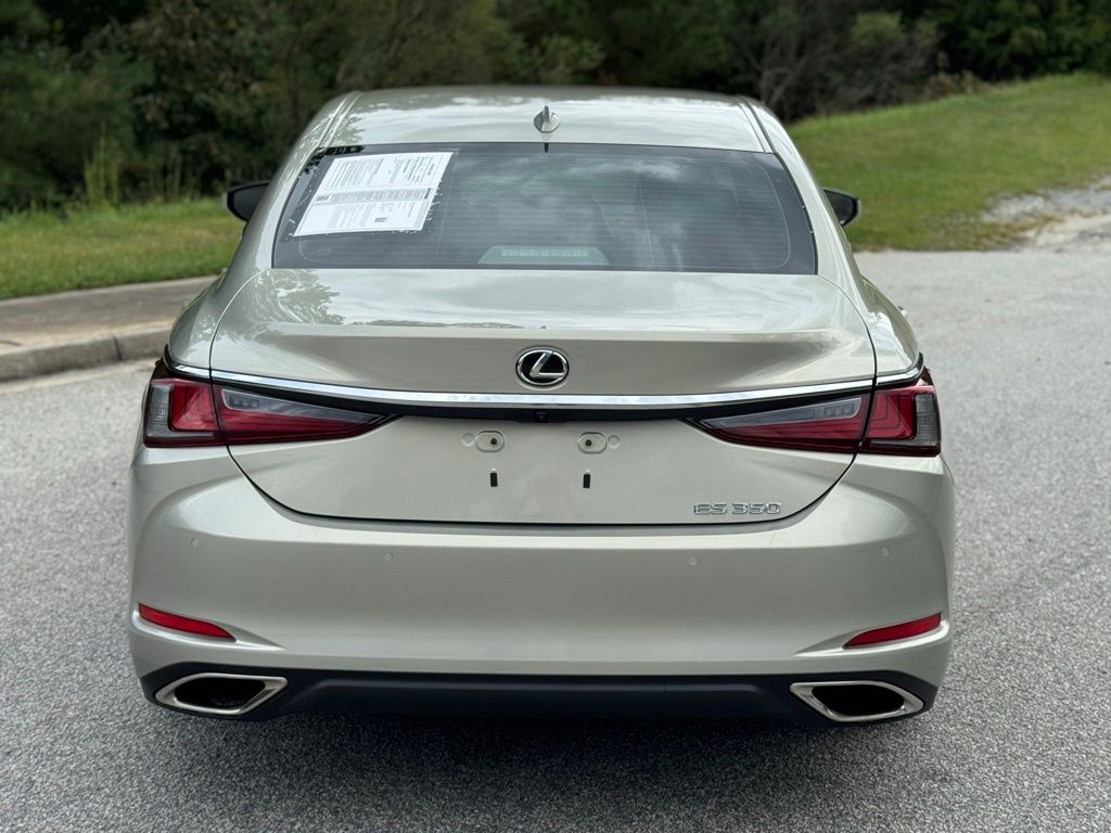 2024 Lexus ES 350 Premium photo 10