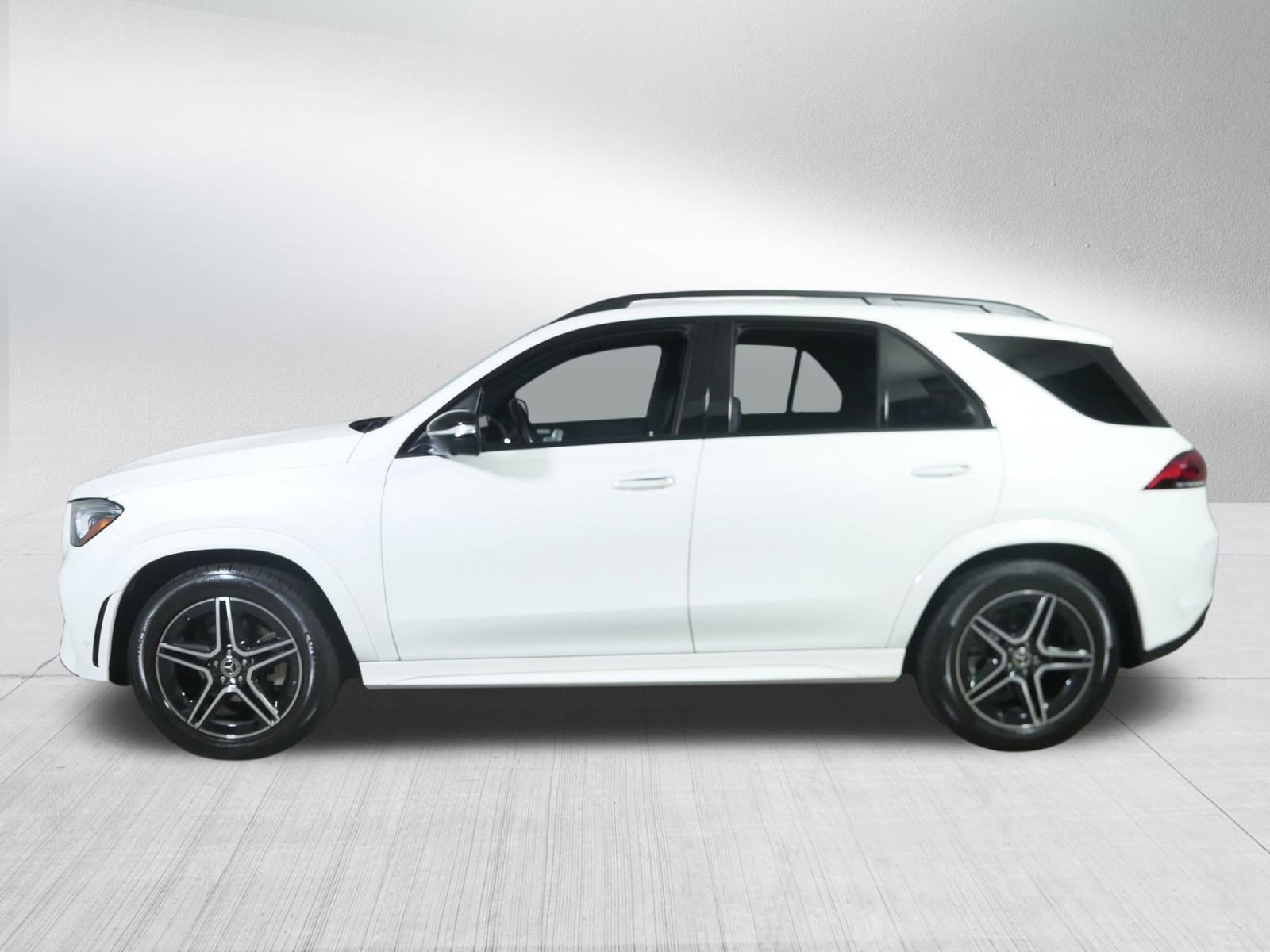 2023 Mercedes Benz GLE 350 4MATIC photo 4