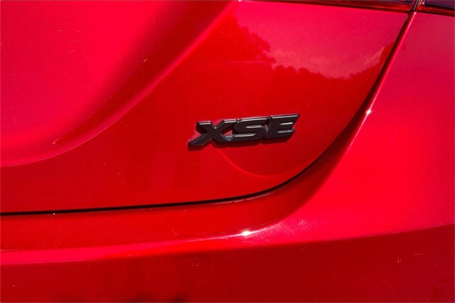 2022 Toyota Camry XSE photo 10