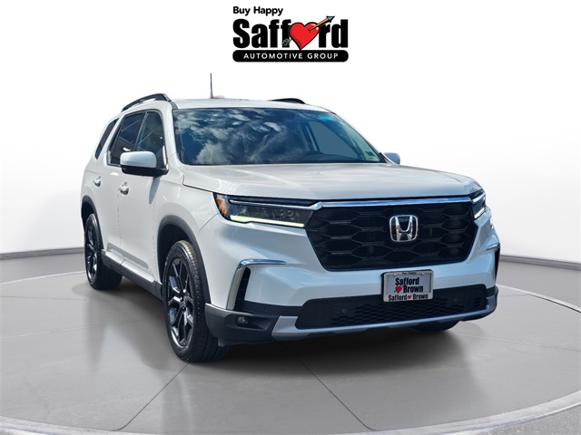 2025 Honda Pilot Touring's photo