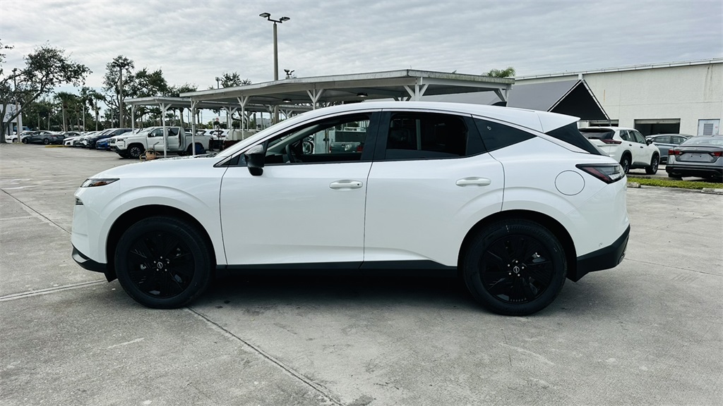2025 Nissan Murano SV photo 4