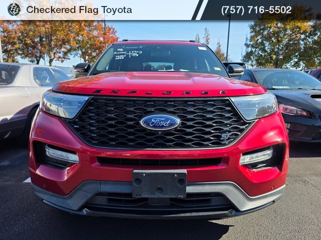 2020 Ford Explorer ST photo 2