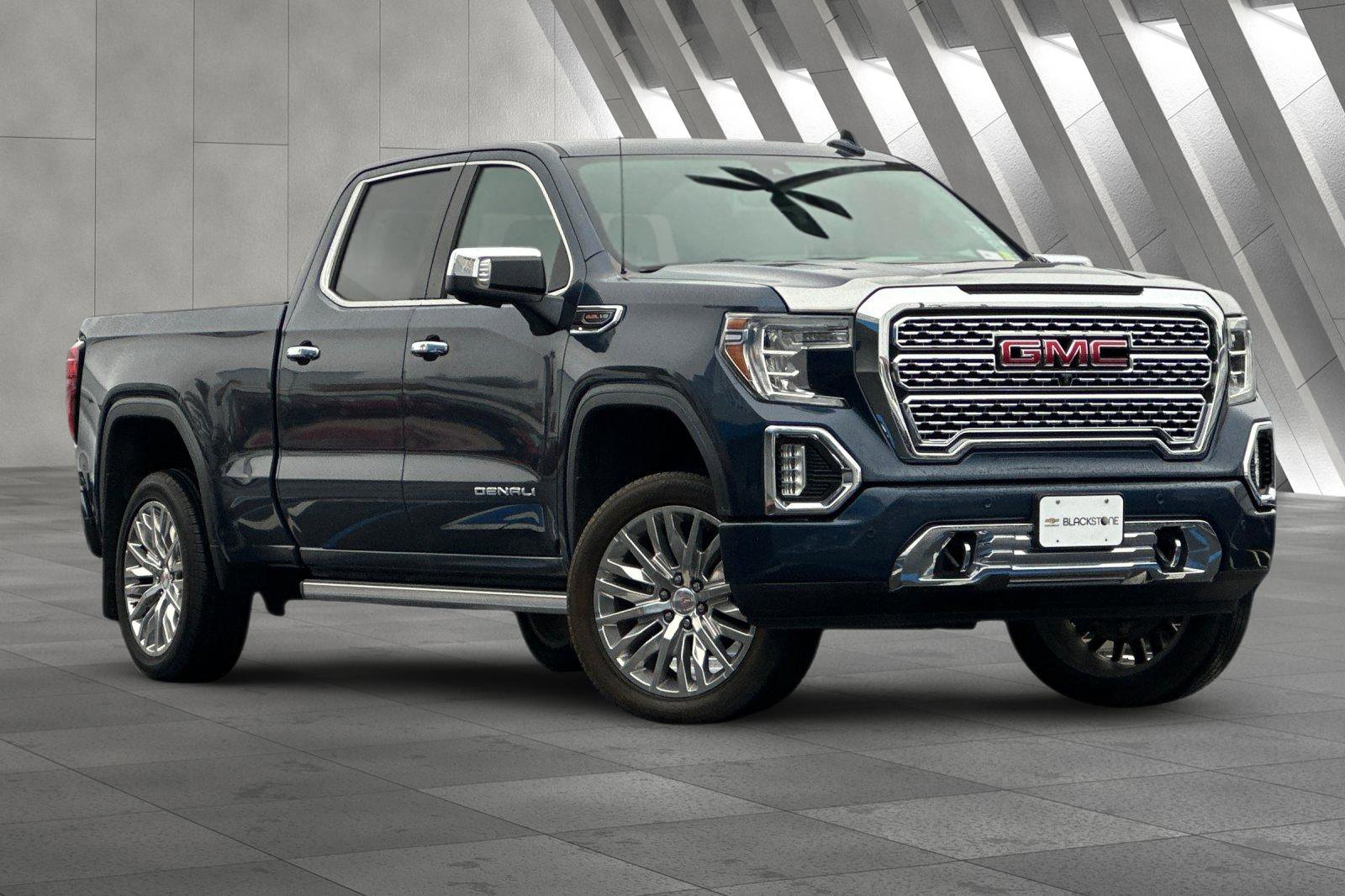 2020 GMC Sierra Denali's photo