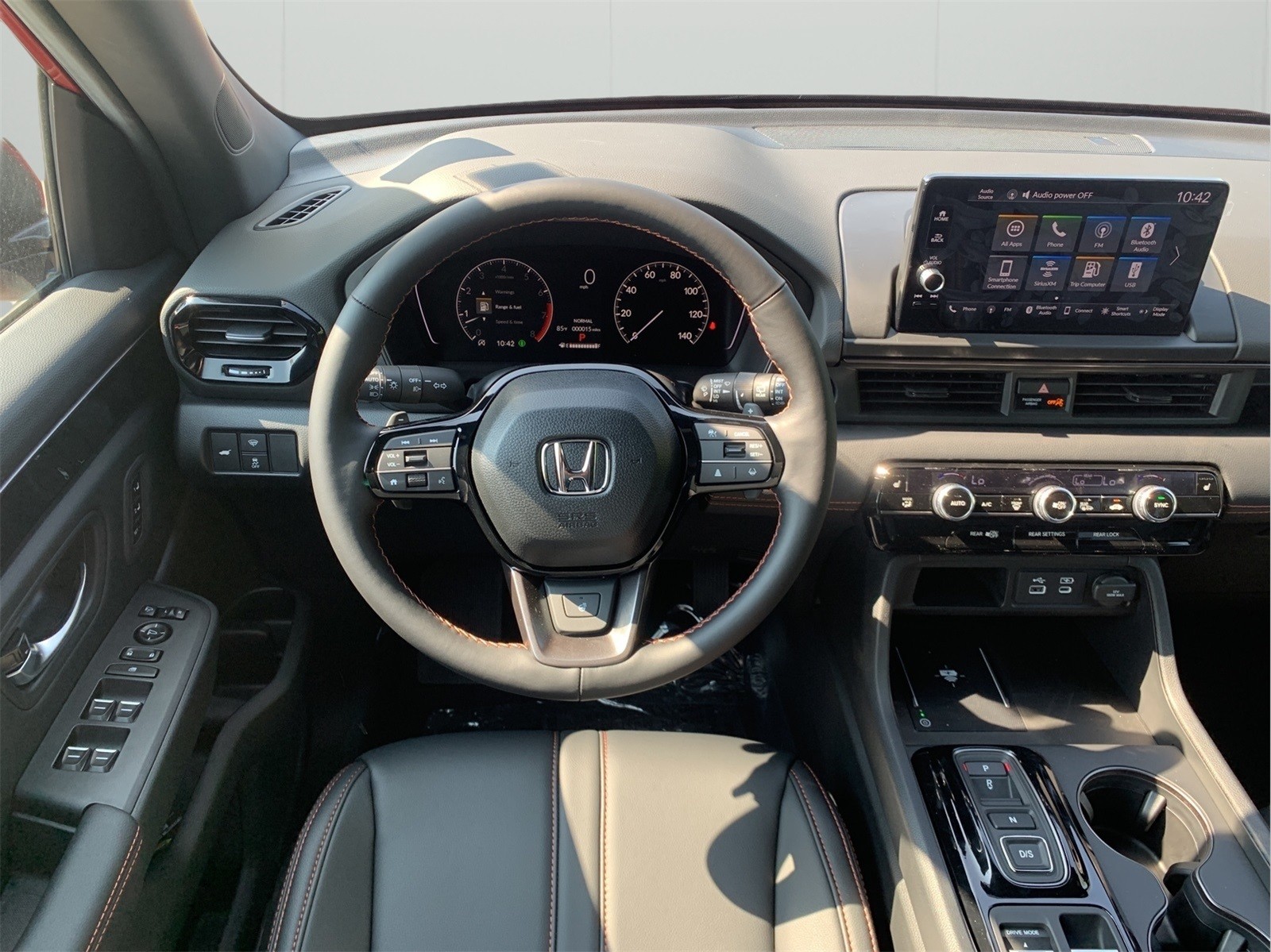 2025 Honda Pilot TrailSport photo 17