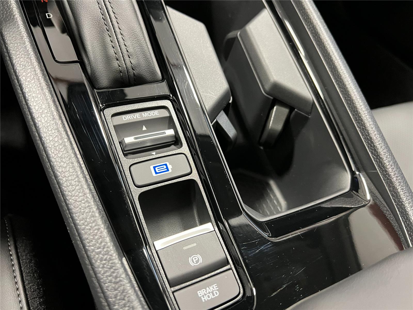 2025 Honda Accord Hybrid EX-L photo 17