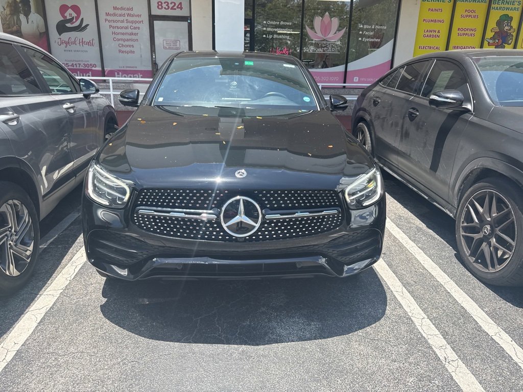 2021 Mercedes Benz GLC 300 4MATIC Coupe photo 2