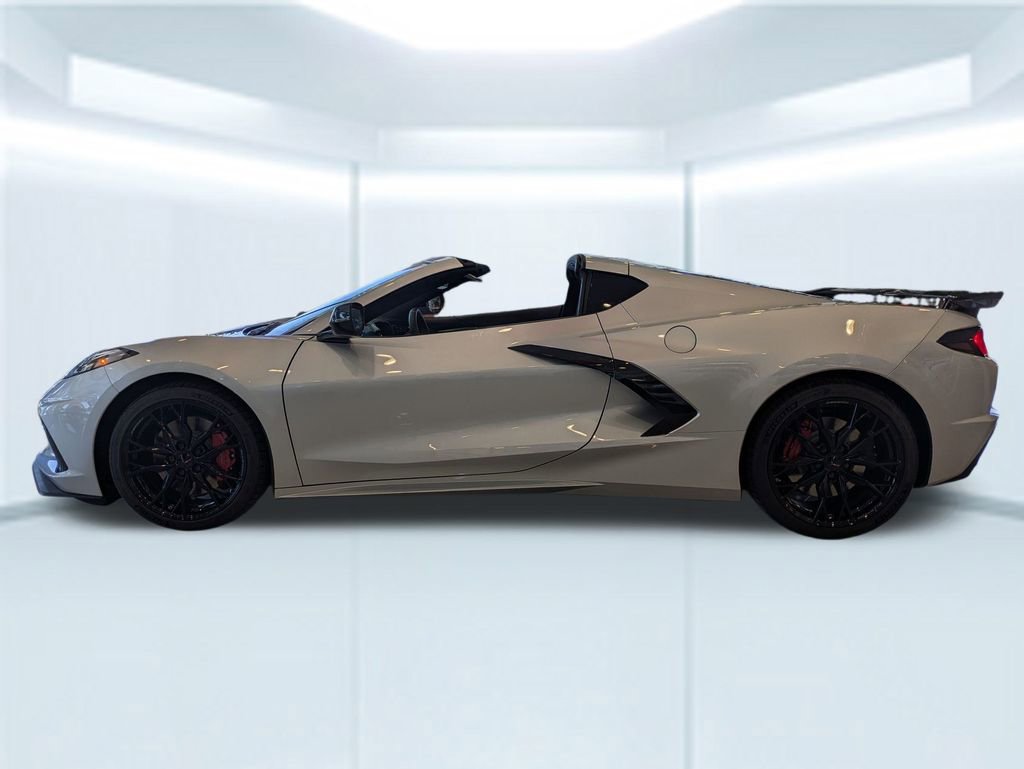 2026 Chevrolet Corvette Stingray 2LT photo 2