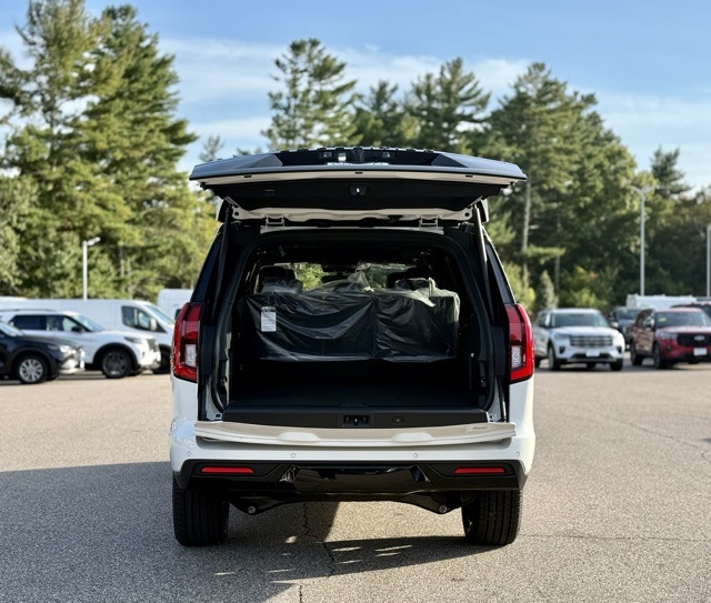 2025 Ford Expedition MAX Platinum photo 5