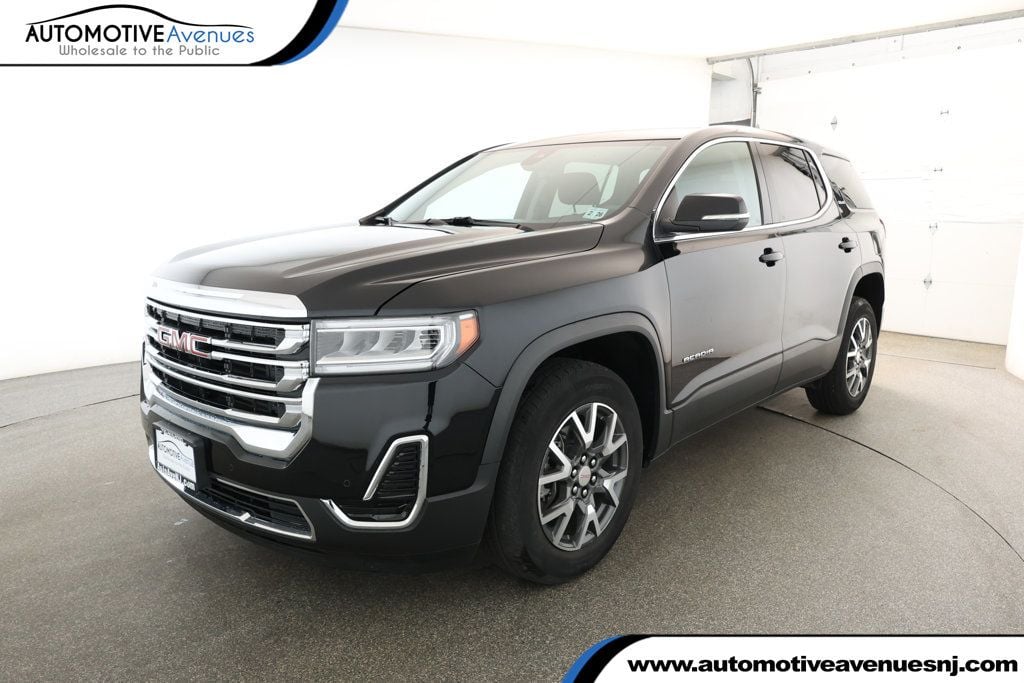 2021 GMC Acadia SLE's photo