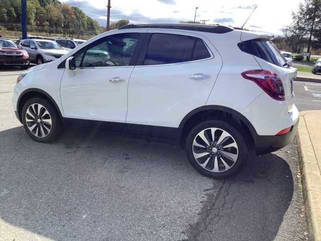 2022 Buick Encore Preferred photo 2