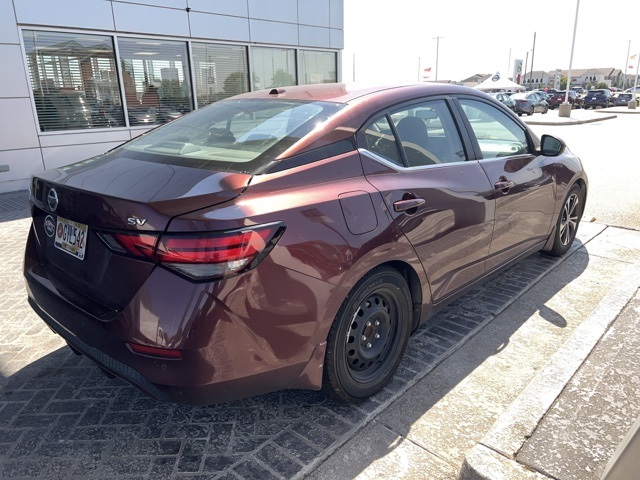 2021 Nissan Sentra SV photo 2