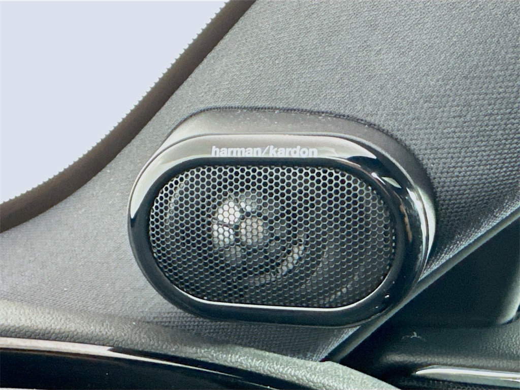 2023 Mini Cooper Base S ALL4 photo 18