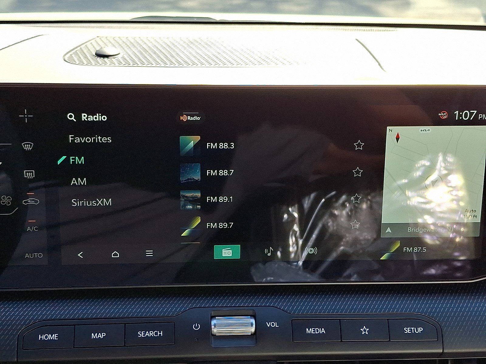 2025 Kia K4 GT-Line photo 10