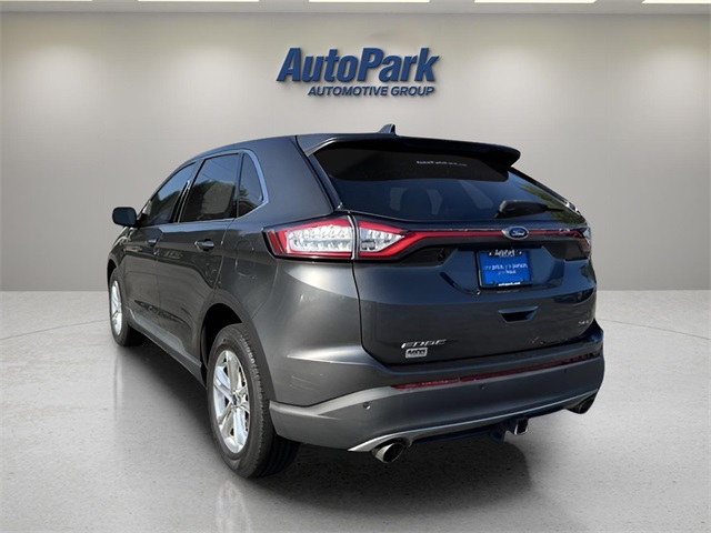 2015 Ford Edge SEL photo 4