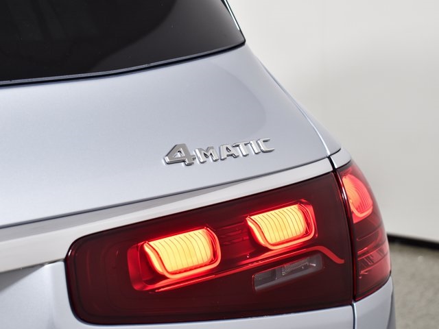 2026 Mercedes Benz GLS 450 4MATIC photo 9