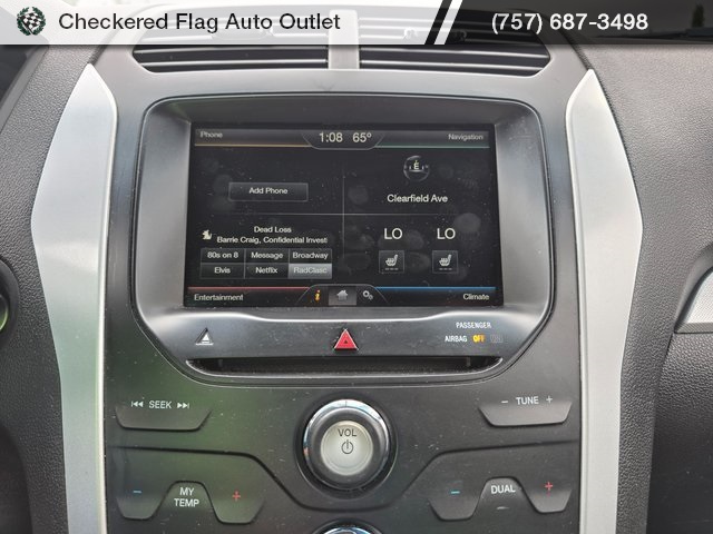 2015 Ford Explorer XLT photo 11