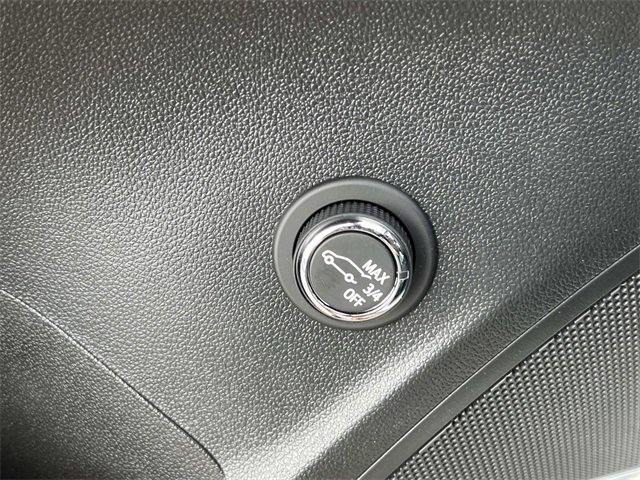 2025 Buick Envision Sport Touring photo 14