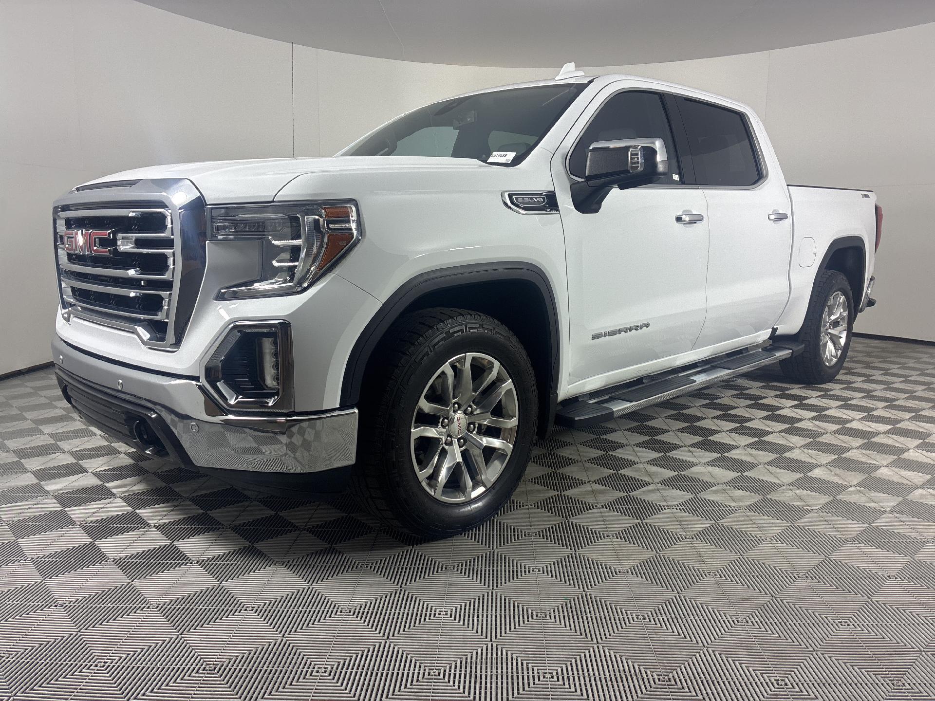 2019 GMC Sierra 1500 SLT's photo