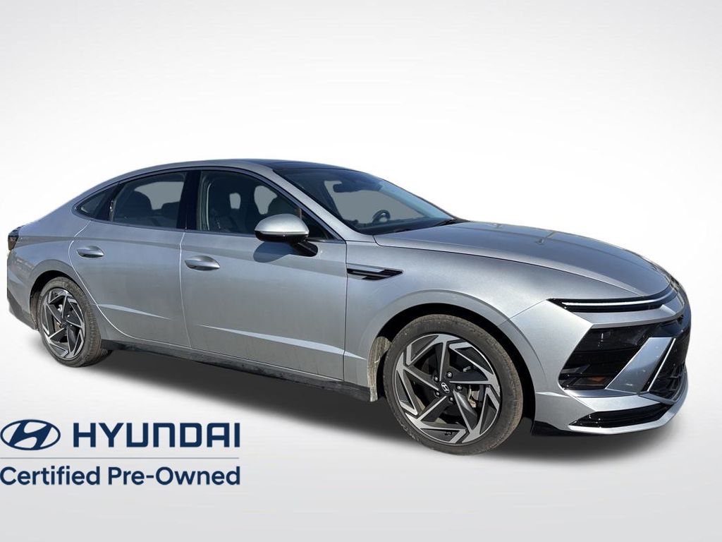 2024 Hyundai Sonata SEL's photo