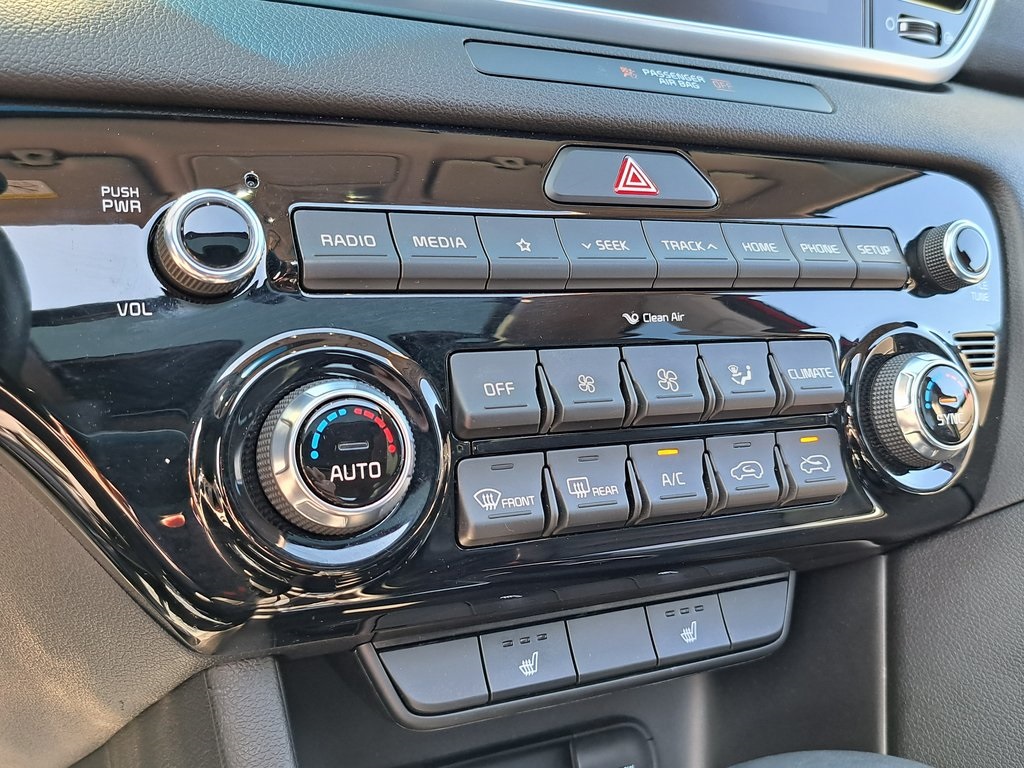 2022 Kia Sportage EX photo 16