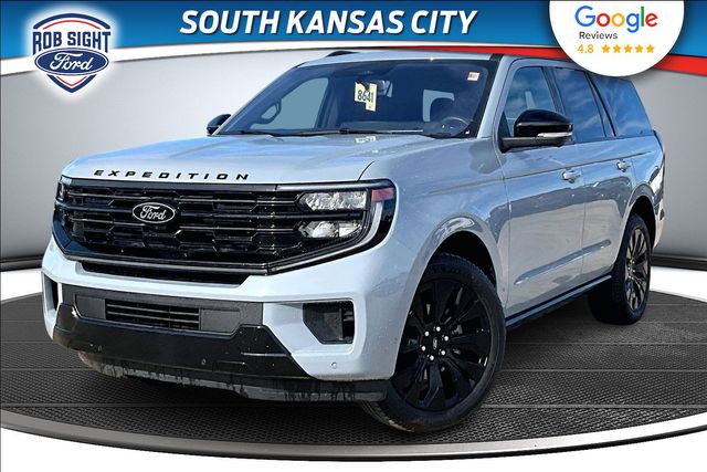 2025 Ford Expedition Platinum's photo