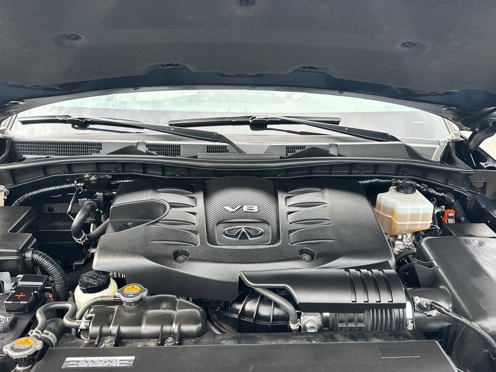 2022 Infiniti QX80 Luxe photo 30
