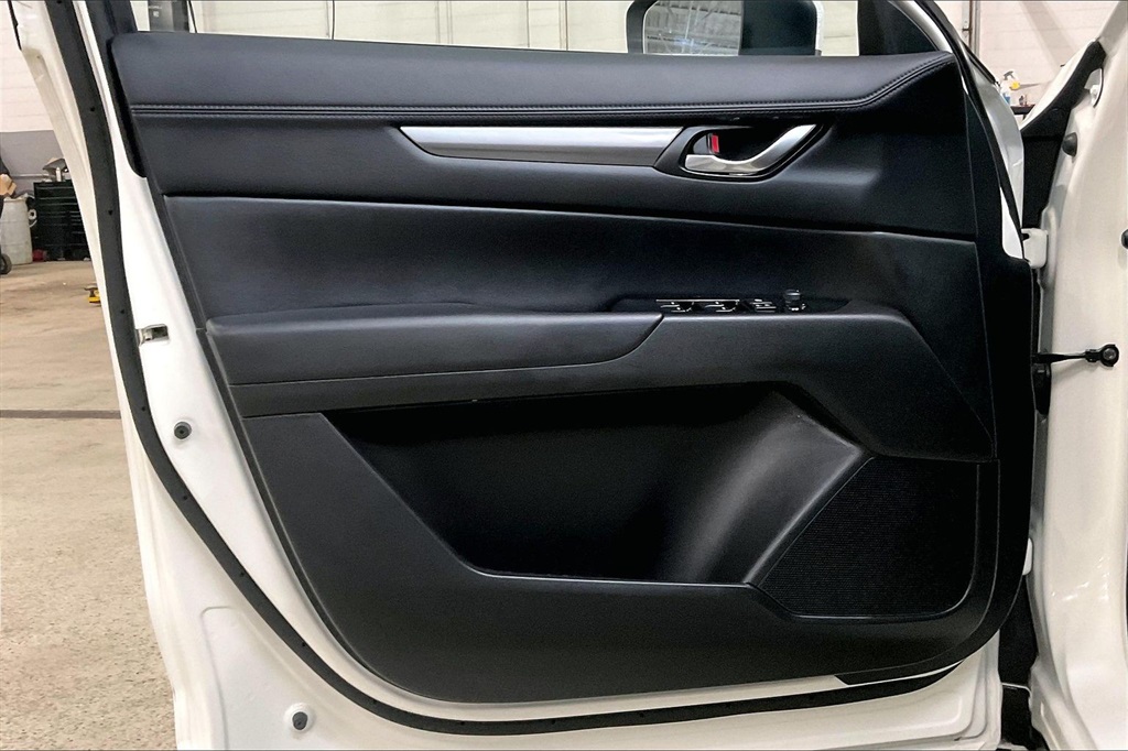 2025 MAZDA CX-5 - Image 21