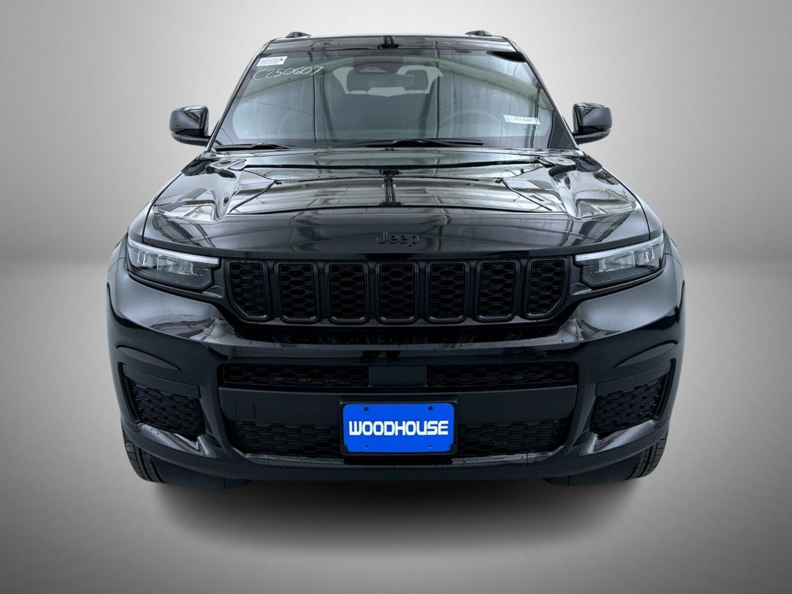 2025 Jeep Grand Cherokee Altitude X photo 2
