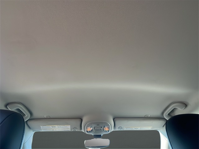 2021 Jeep Compass Latitude photo 14
