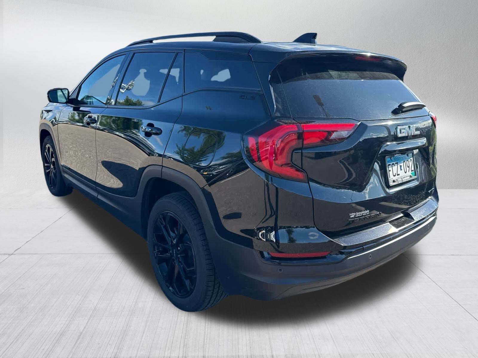 2021 Gmc Terrain SLE photo 3
